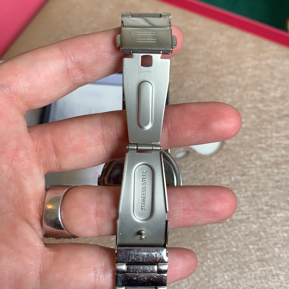 Tommy Hilfiger Watch - Picture 2 of 4